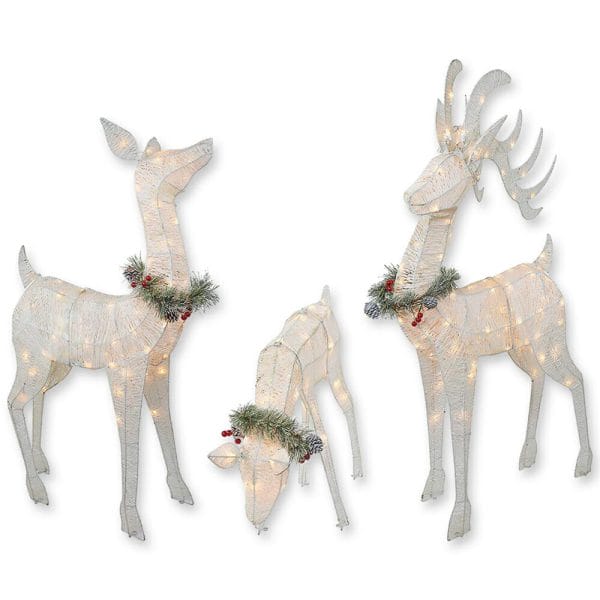 renos navideños ciervos decoración navidad navideña exterior jardín luces adorno árbol guirnalda chirimbolo estrella noche buena año nuevo